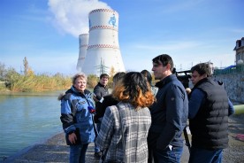 В водоём-охладитель Ростовской АЭС выпустили восемь тонн толстолобика и сазана